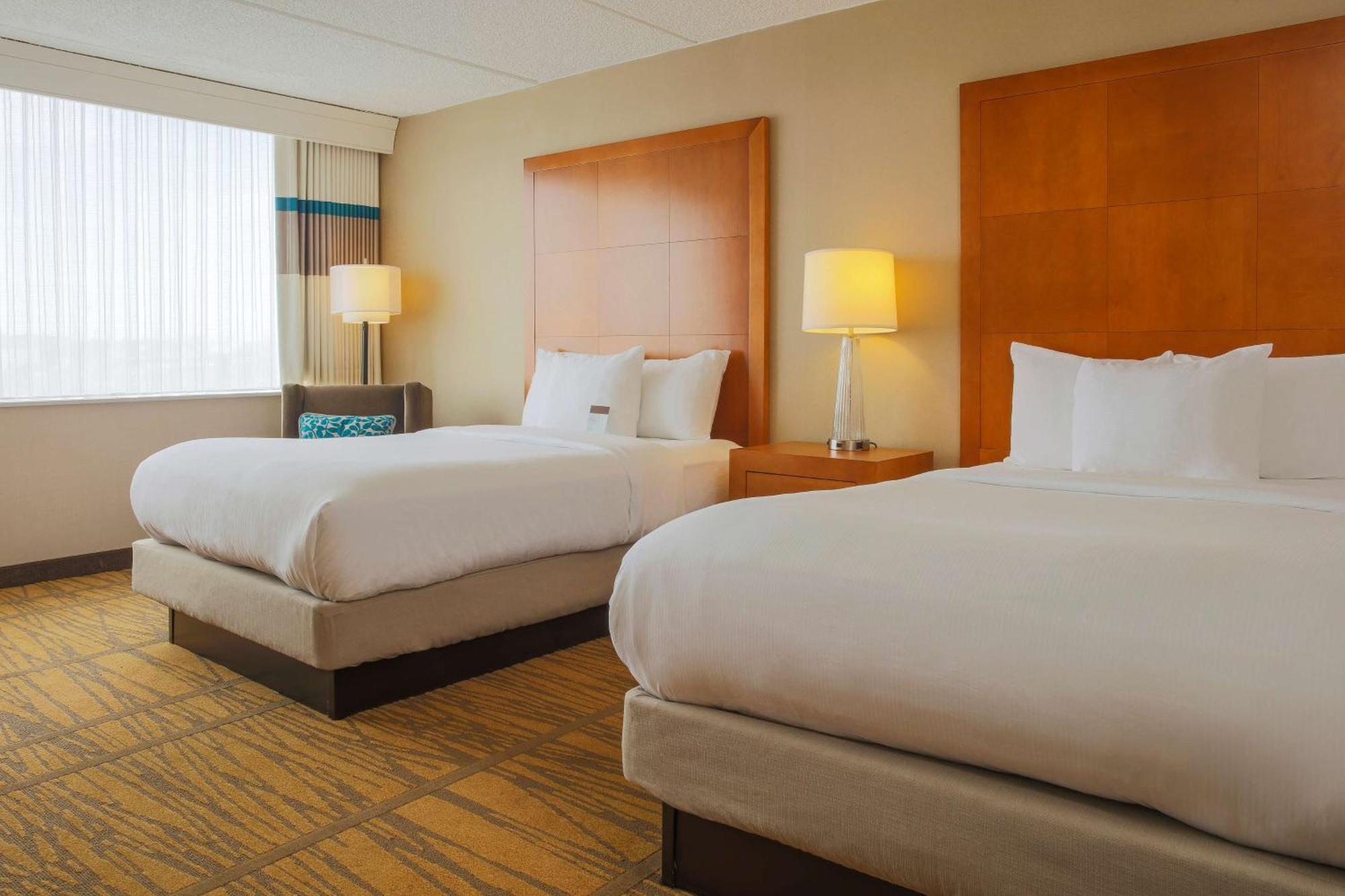 Doubletree By Hilton Rochester Henrietta Extérieur photo